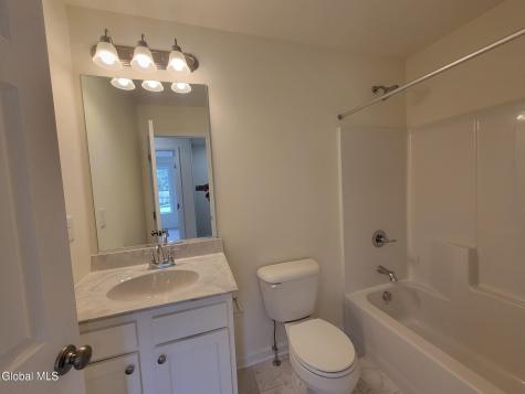 568 Nys 355 Cooper Hill Road Wynantskill NY 12198