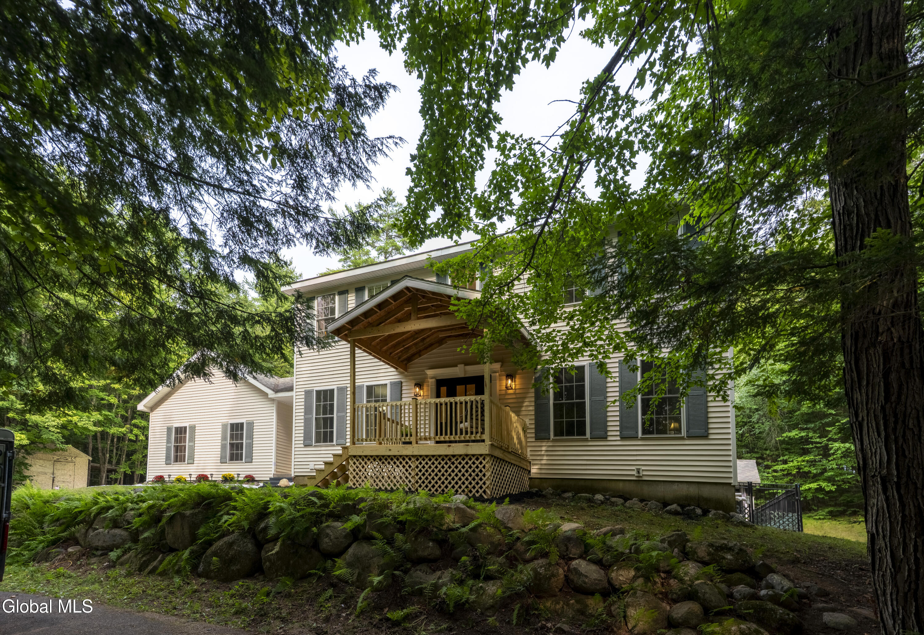 43 Kings Road Corinth NY 12822