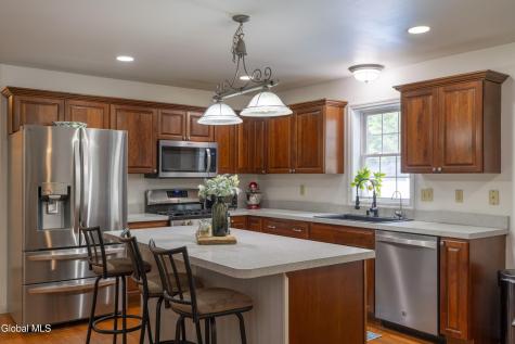 43 Kings Road Corinth NY 12822