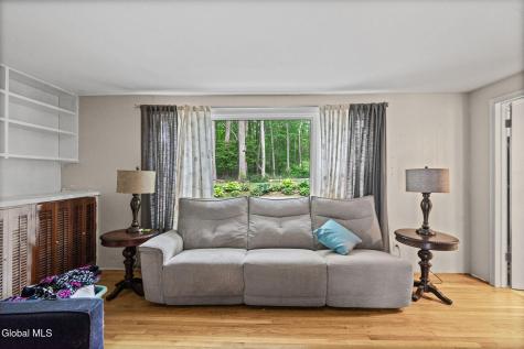 9 Parkwood Drive Burnt Hills NY 12027