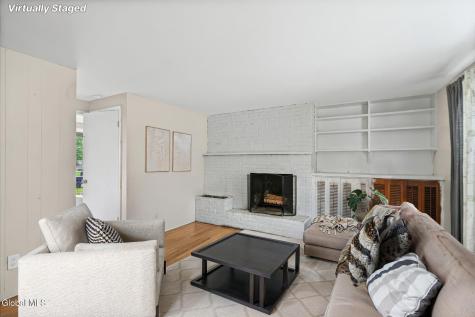 9 Parkwood Drive Burnt Hills NY 12027