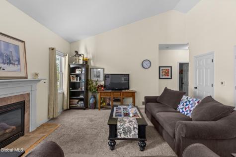 109 Abbey Road Poestenkill NY 12140