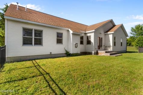 109 Abbey Road Poestenkill NY 12140