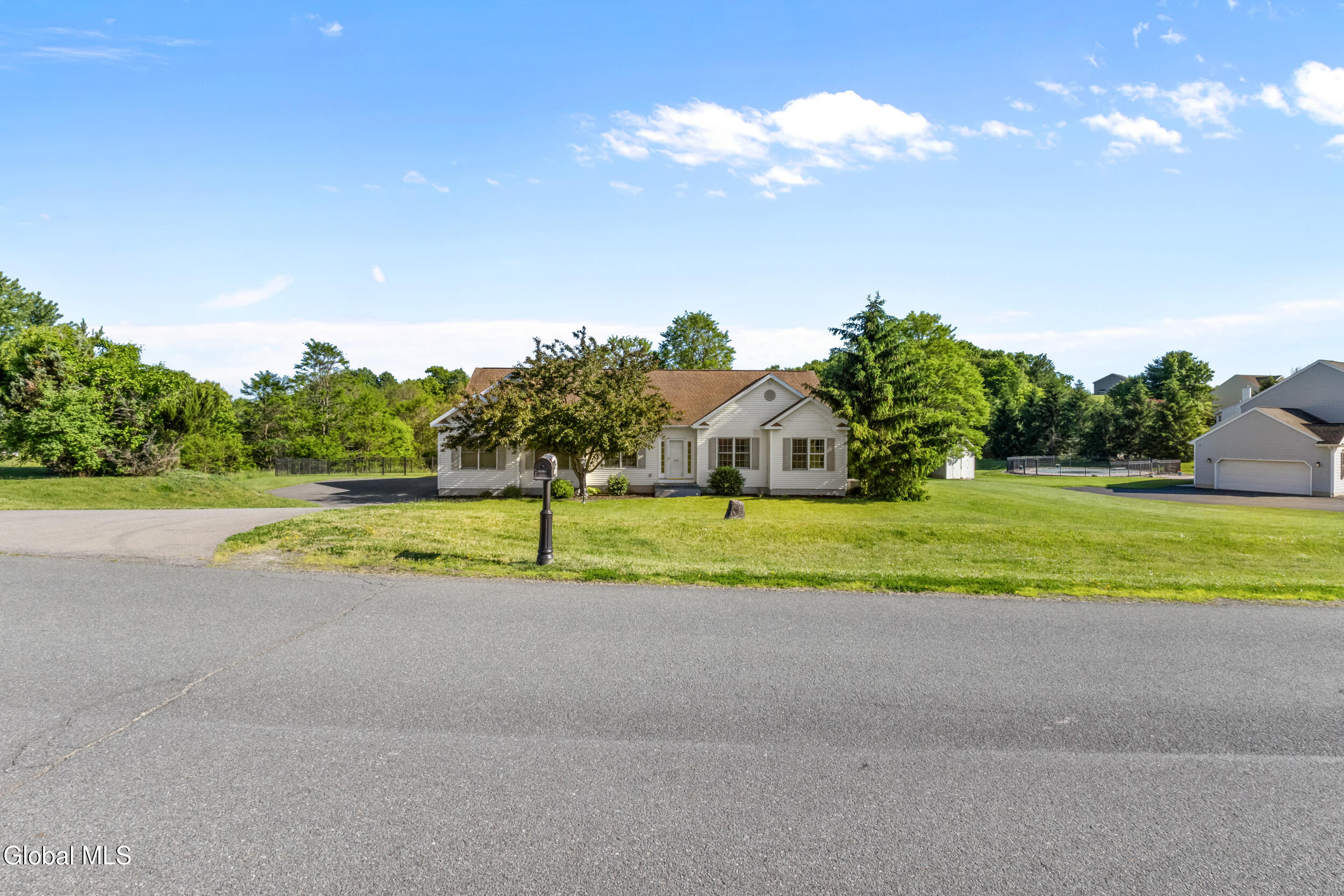 109 Abbey Road Poestenkill NY 12140