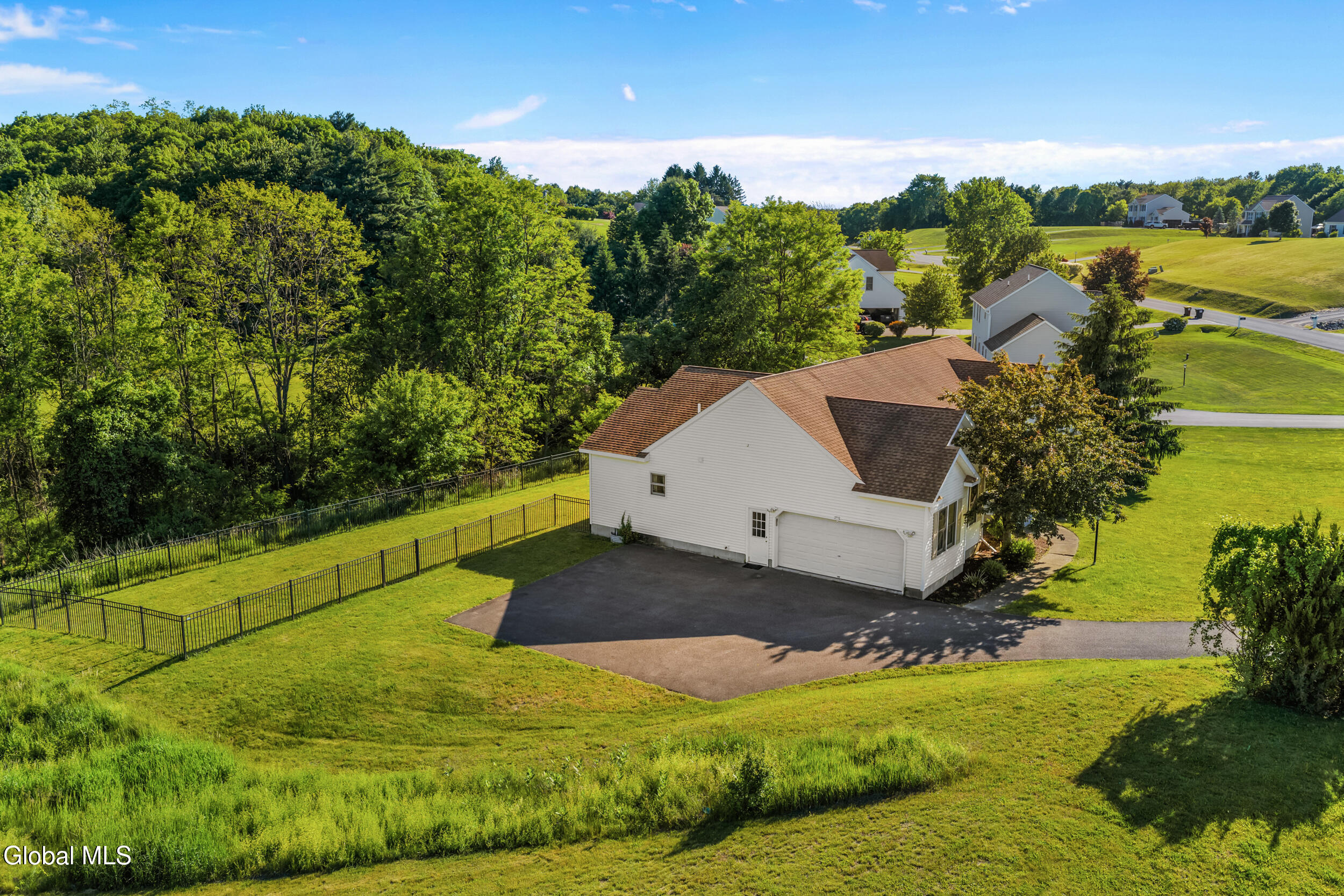 109 Abbey Road Poestenkill NY 12140