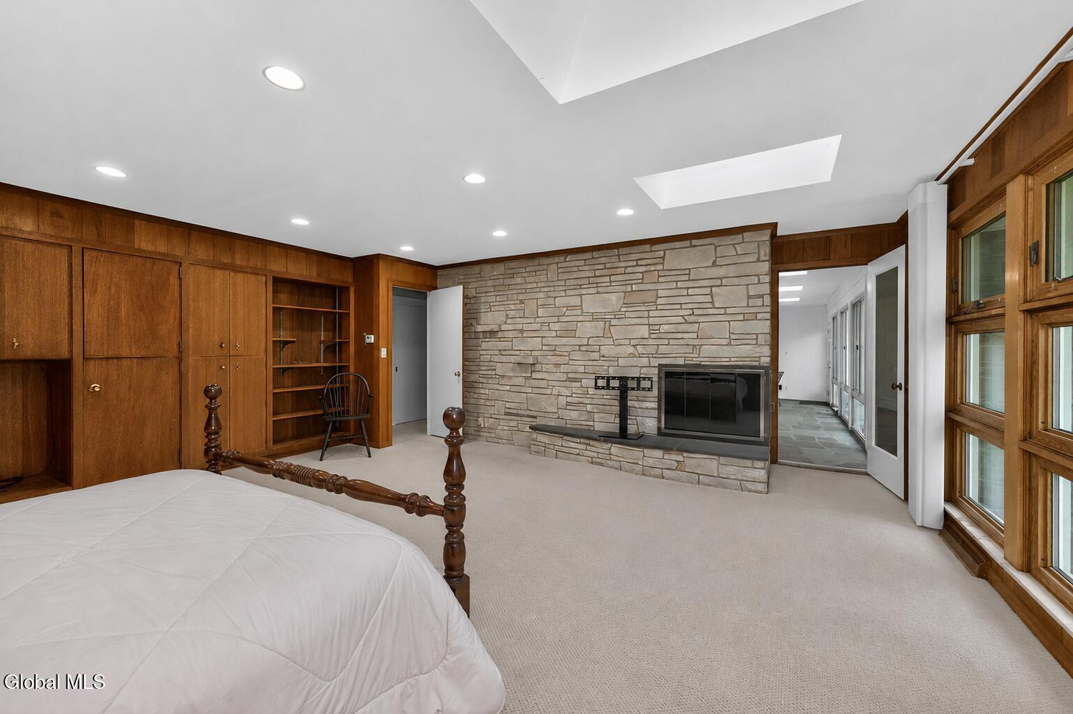 15 N Sage Hill Lane Menands NY 12204