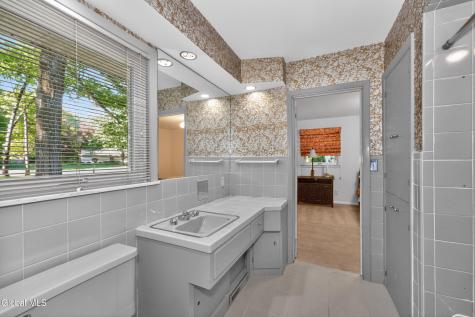 15 N Sage Hill Lane Menands NY 12204