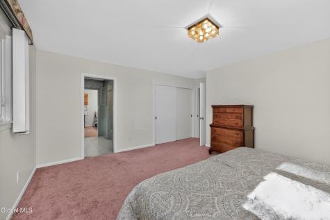 15 N Sage Hill Lane Menands NY 12204