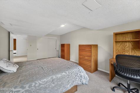 15 N Sage Hill Lane Menands NY 12204