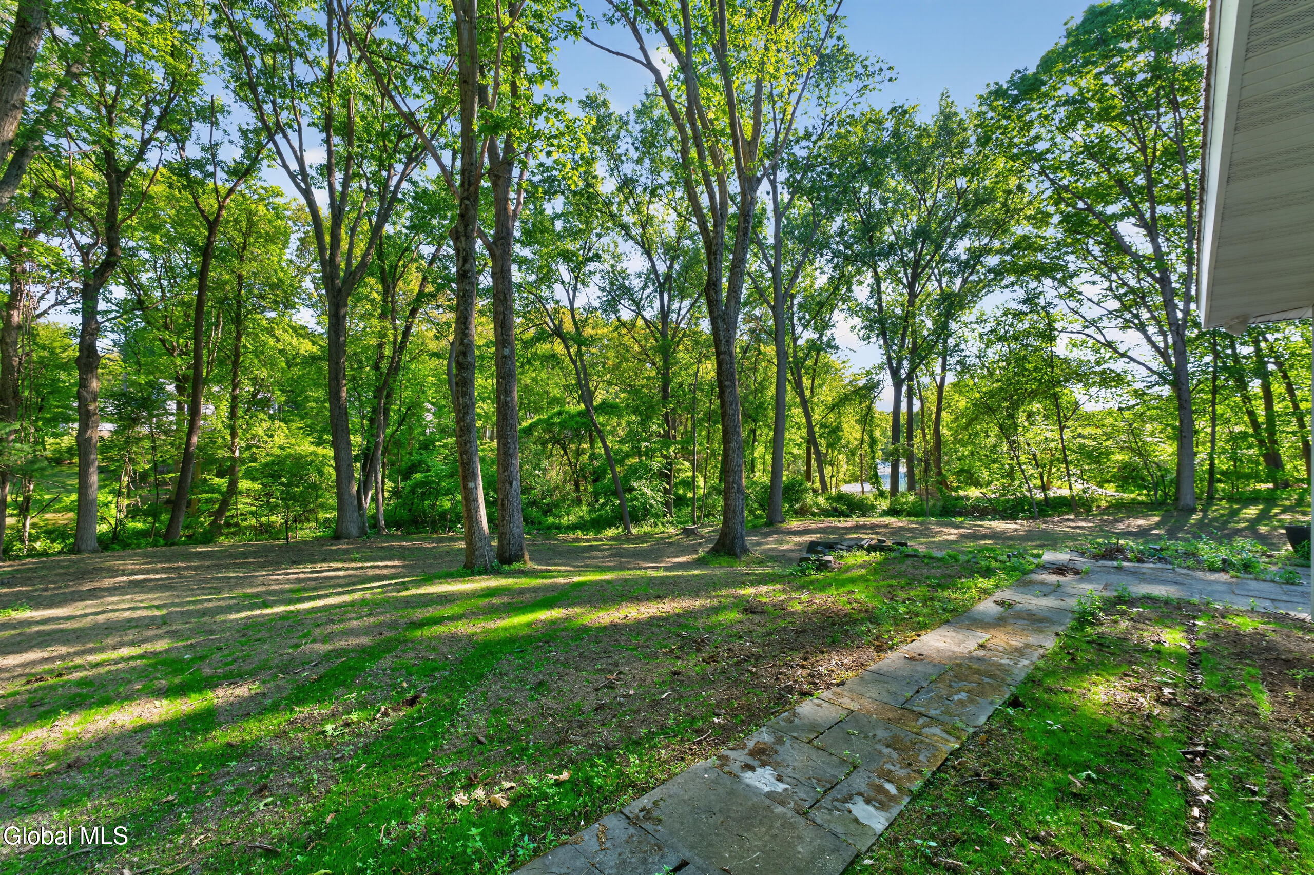 15 N Sage Hill Lane Menands NY 12204