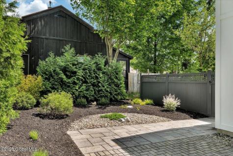 18 Granite Street Saratoga Springs NY 12866