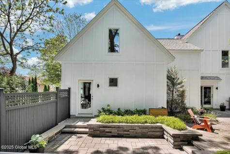 18 Granite Street Saratoga Springs NY 12866
