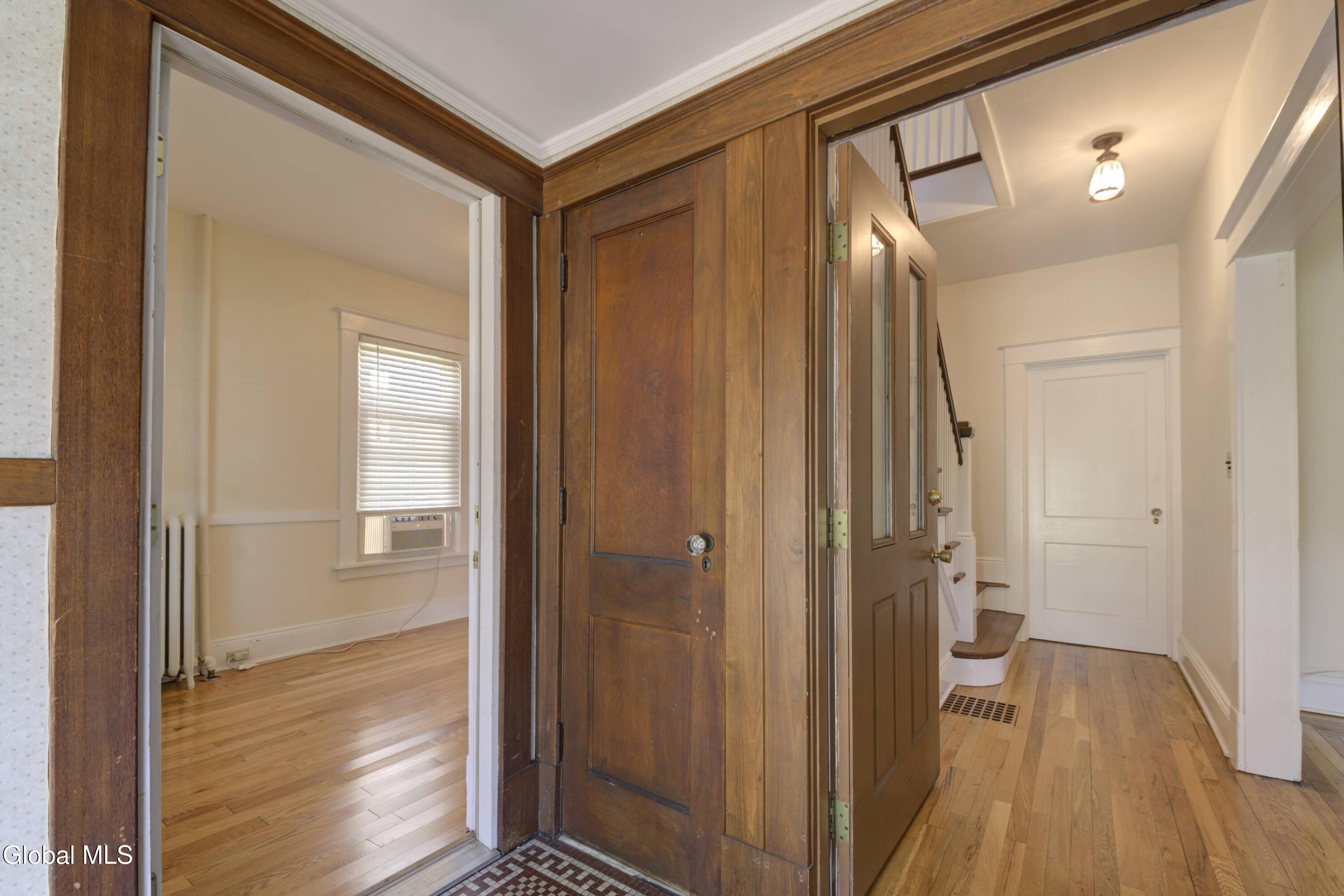 220 5th Avenue Troy NY 12180