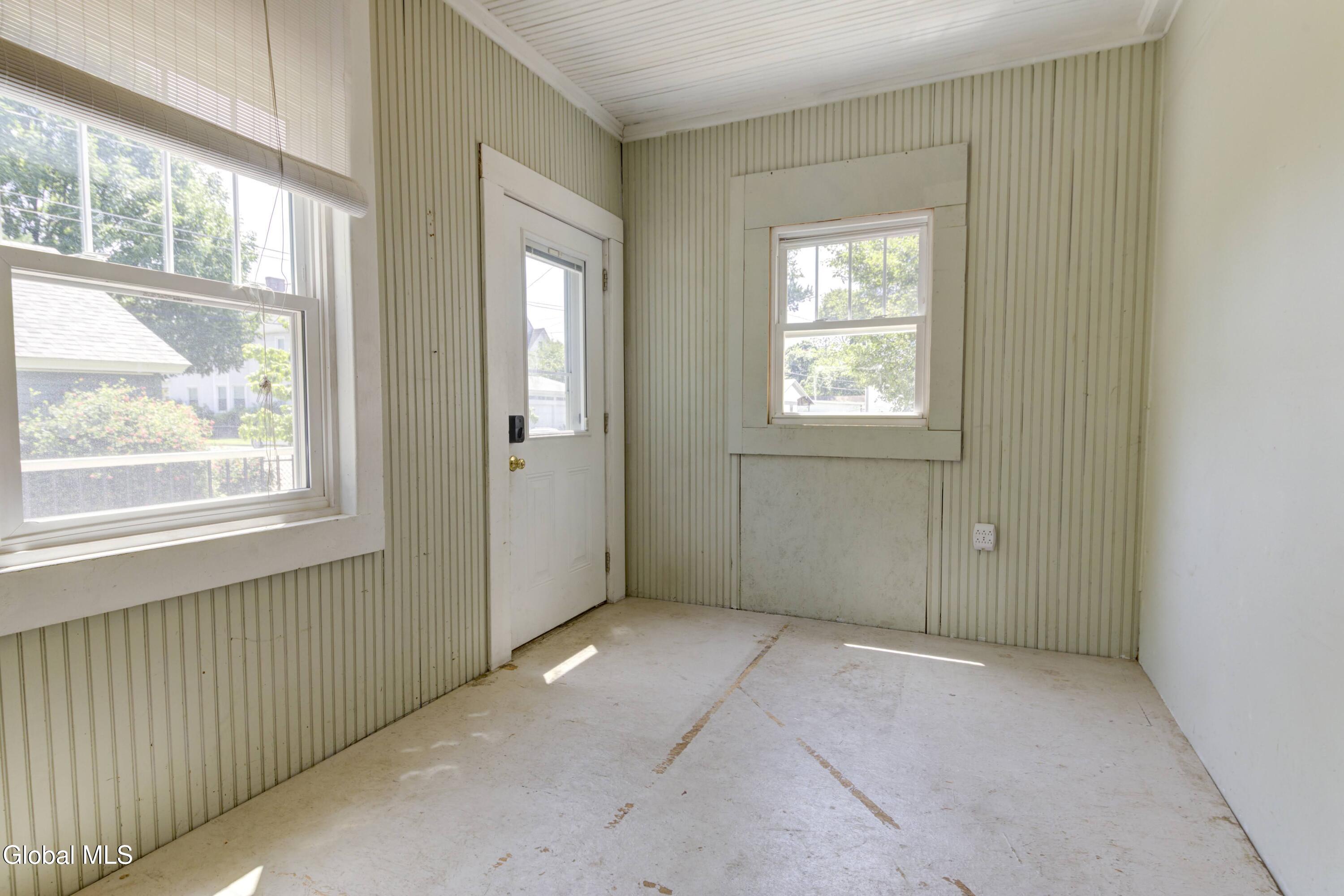 220 5th Avenue Troy NY 12180