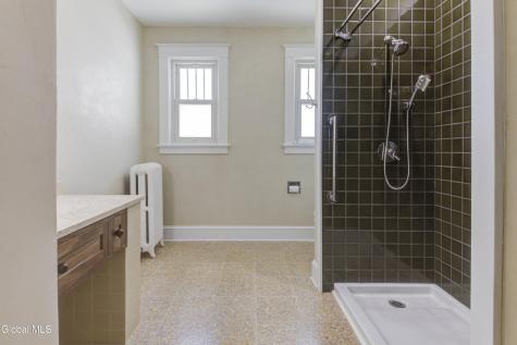 220 5th Avenue Troy NY 12180