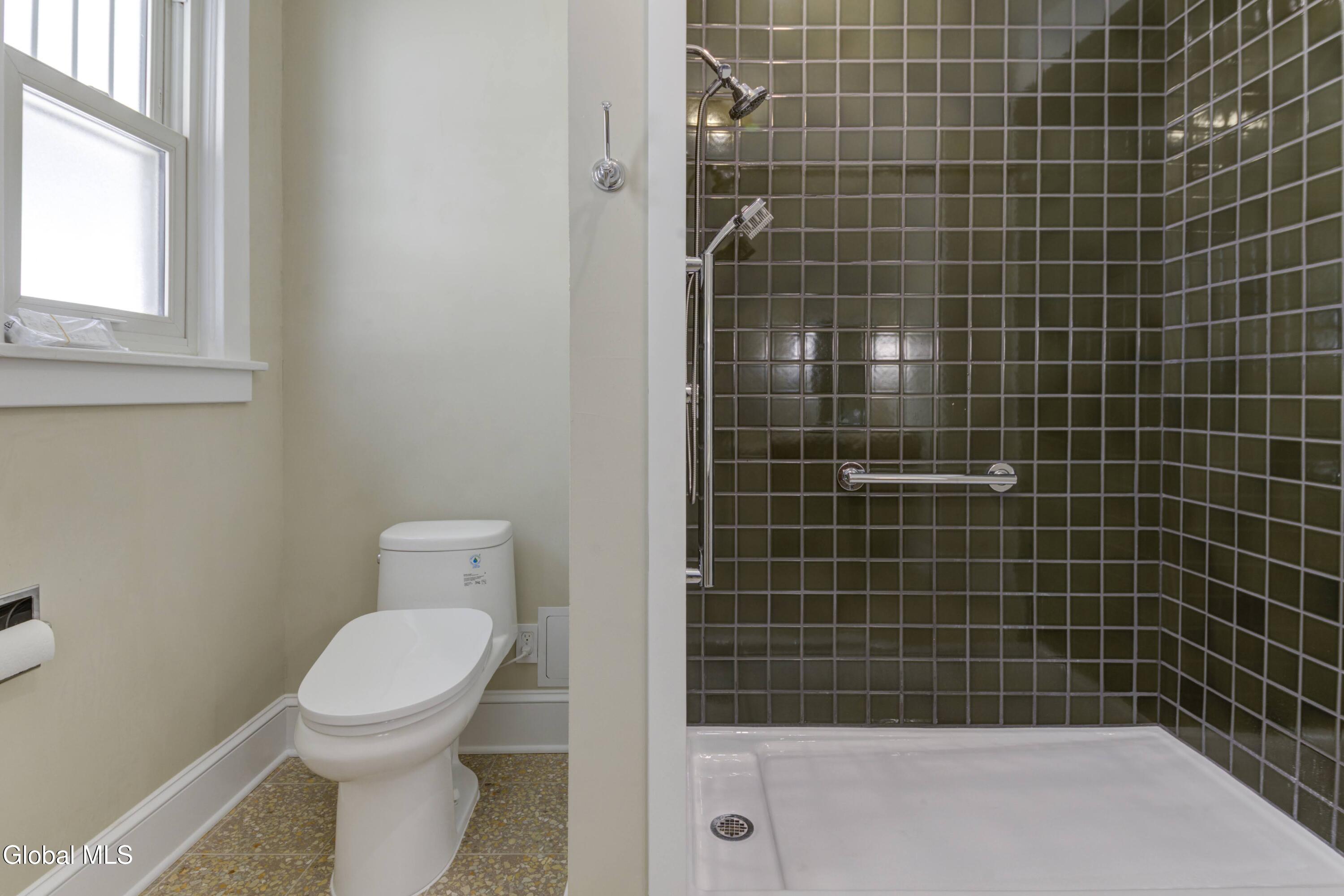 220 5th Avenue Troy NY 12180