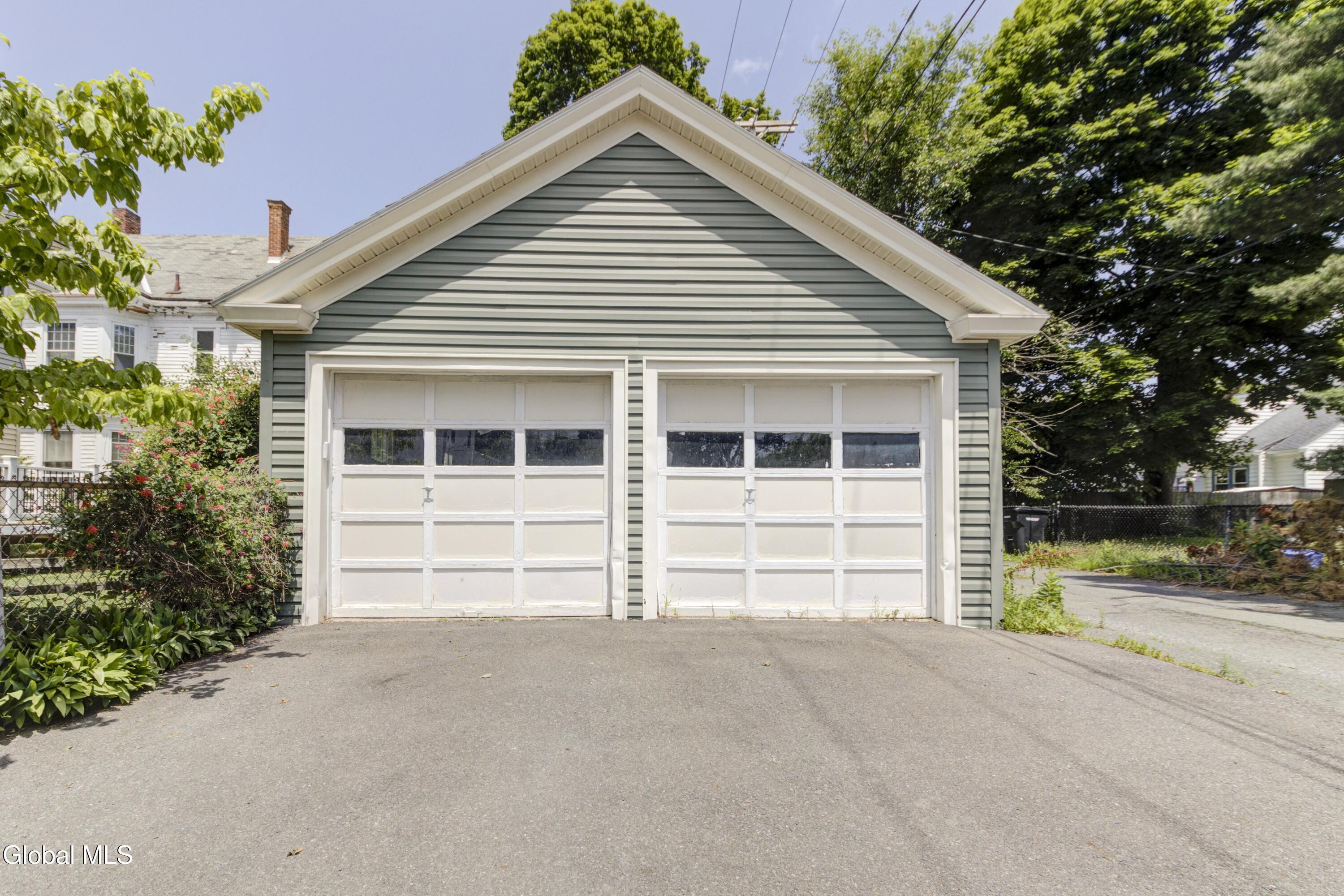 220 5th Avenue Troy NY 12180