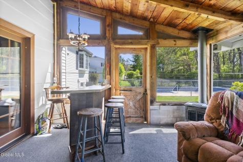 4 Country Fair Lane Glenville NY 12302