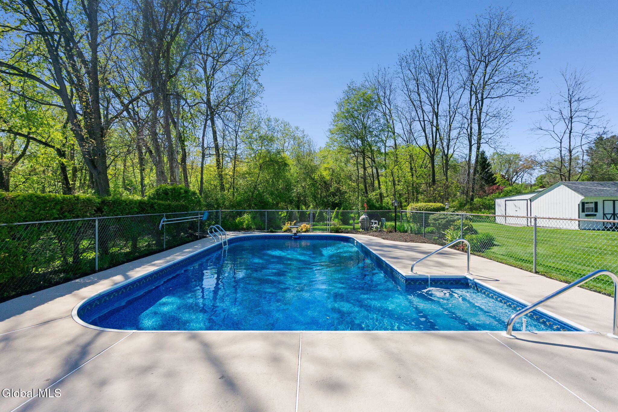 4 Country Fair Lane Glenville NY 12302