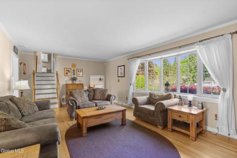 4 Country Fair Lane Glenville NY 12302