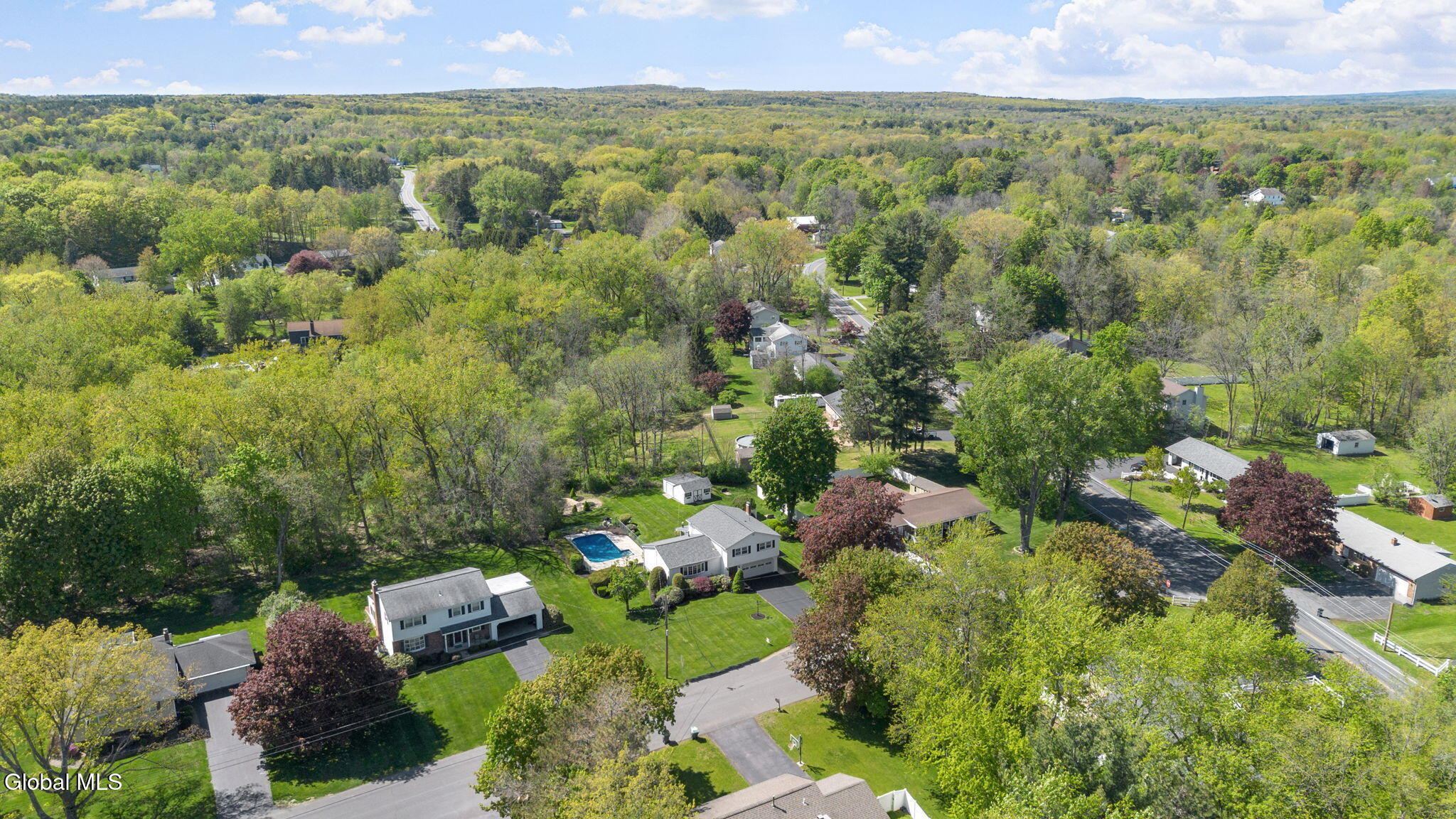 4 Country Fair Lane Glenville NY 12302