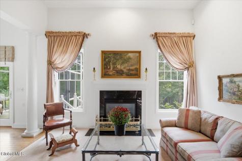 11 Conway Circle Loudonville NY 12211