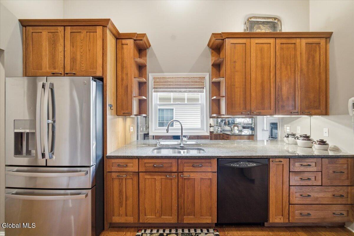 11 Conway Circle Loudonville NY 12211