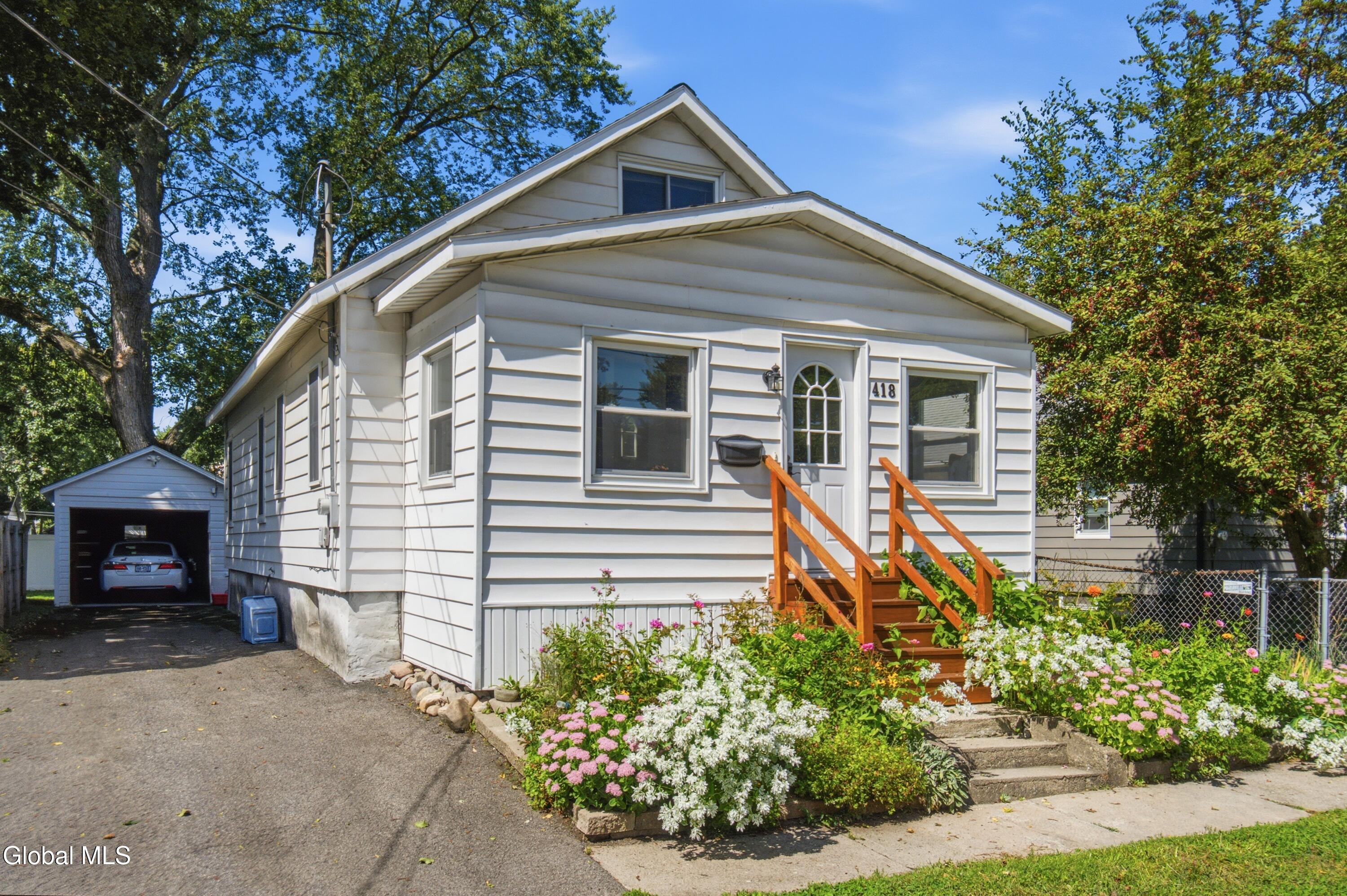 418 S Reynolds Street Scotia NY 12302