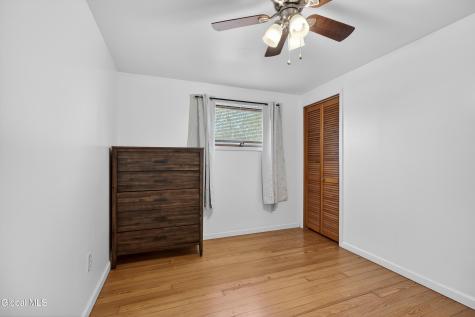 1463 Dalton Drive Schenectady NY 12308