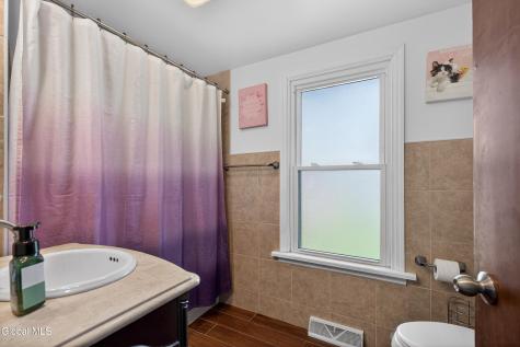 1463 Dalton Drive Schenectady NY 12308