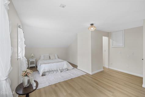 1 Gilmore Terrace Guilderland NY 12303