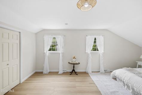 1 Gilmore Terrace Guilderland NY 12303