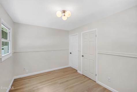 1 Gilmore Terrace Guilderland NY 12303