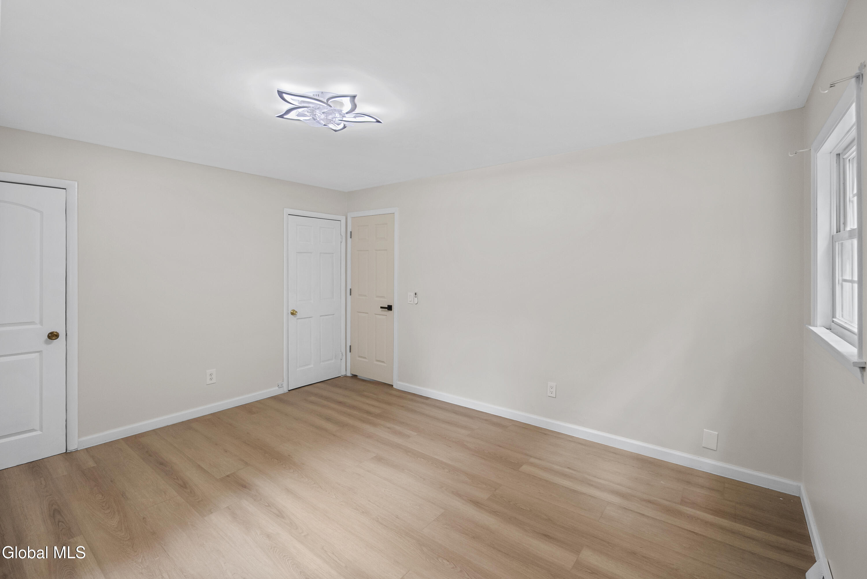 1 Gilmore Terrace Guilderland NY 12303