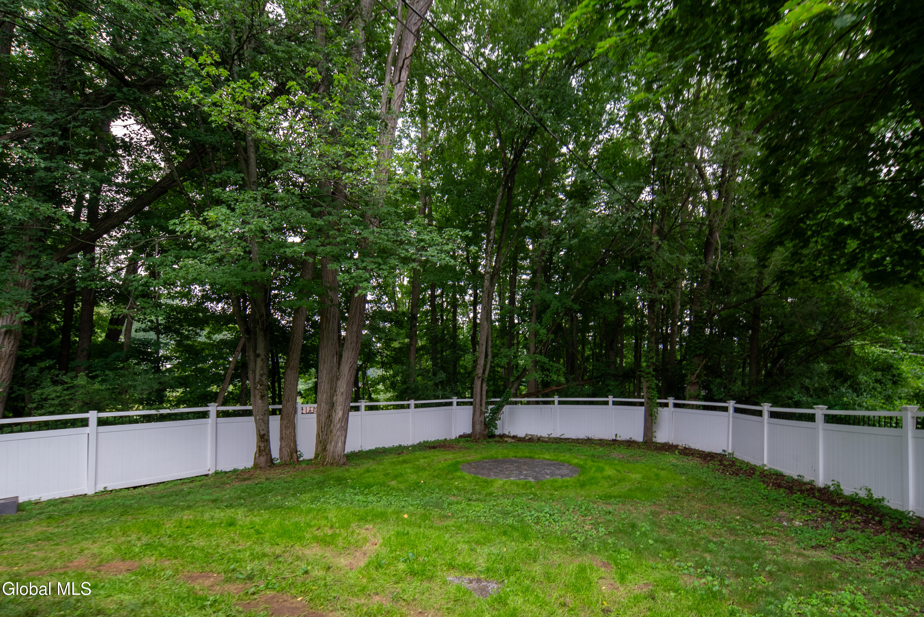1 Gilmore Terrace Guilderland NY 12303