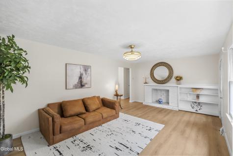 1 Gilmore Terrace Guilderland NY 12303