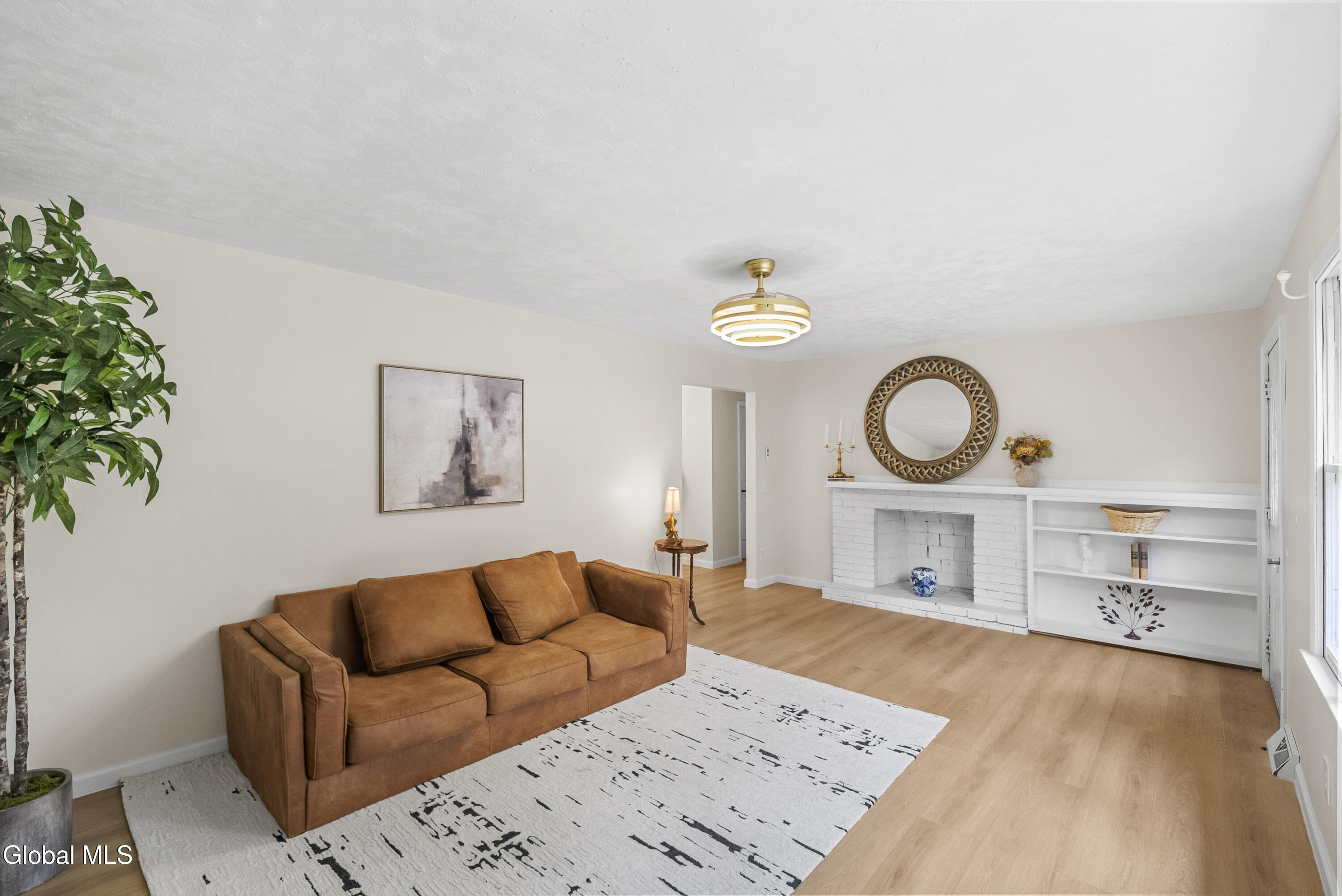 1 Gilmore Terrace Guilderland NY 12303