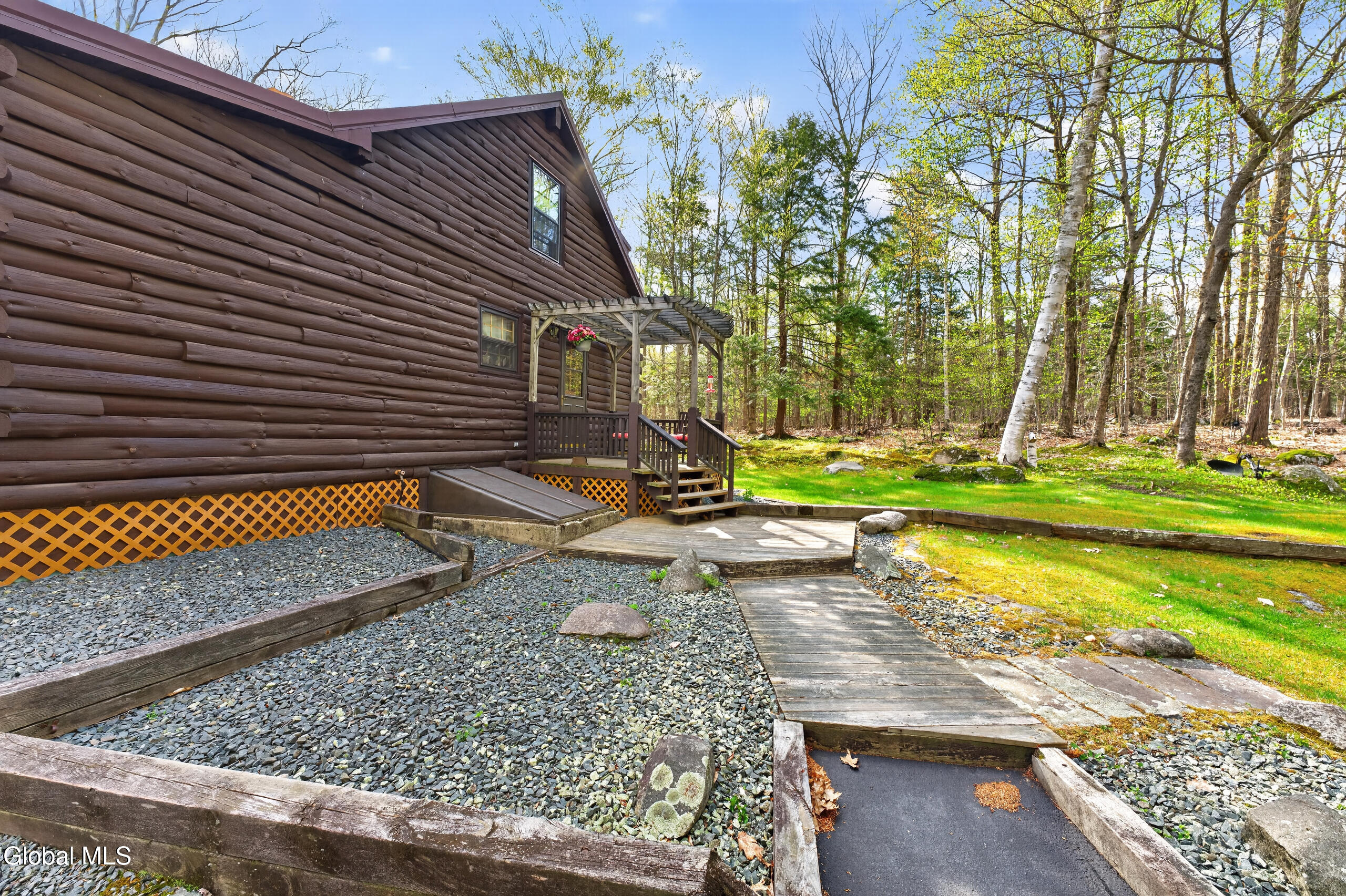 375 Momrow Road Sand Lake NY 12153