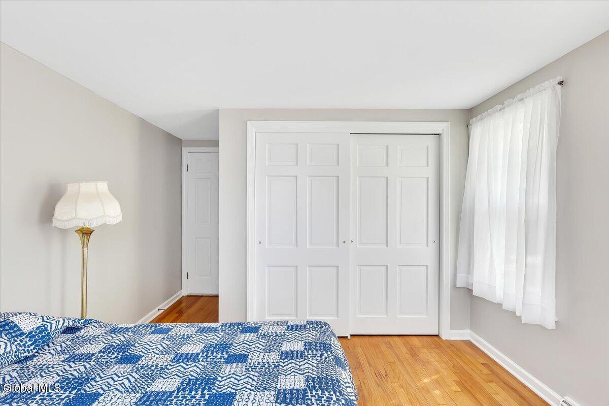 16 Longwood Drive Delmar NY 12054
