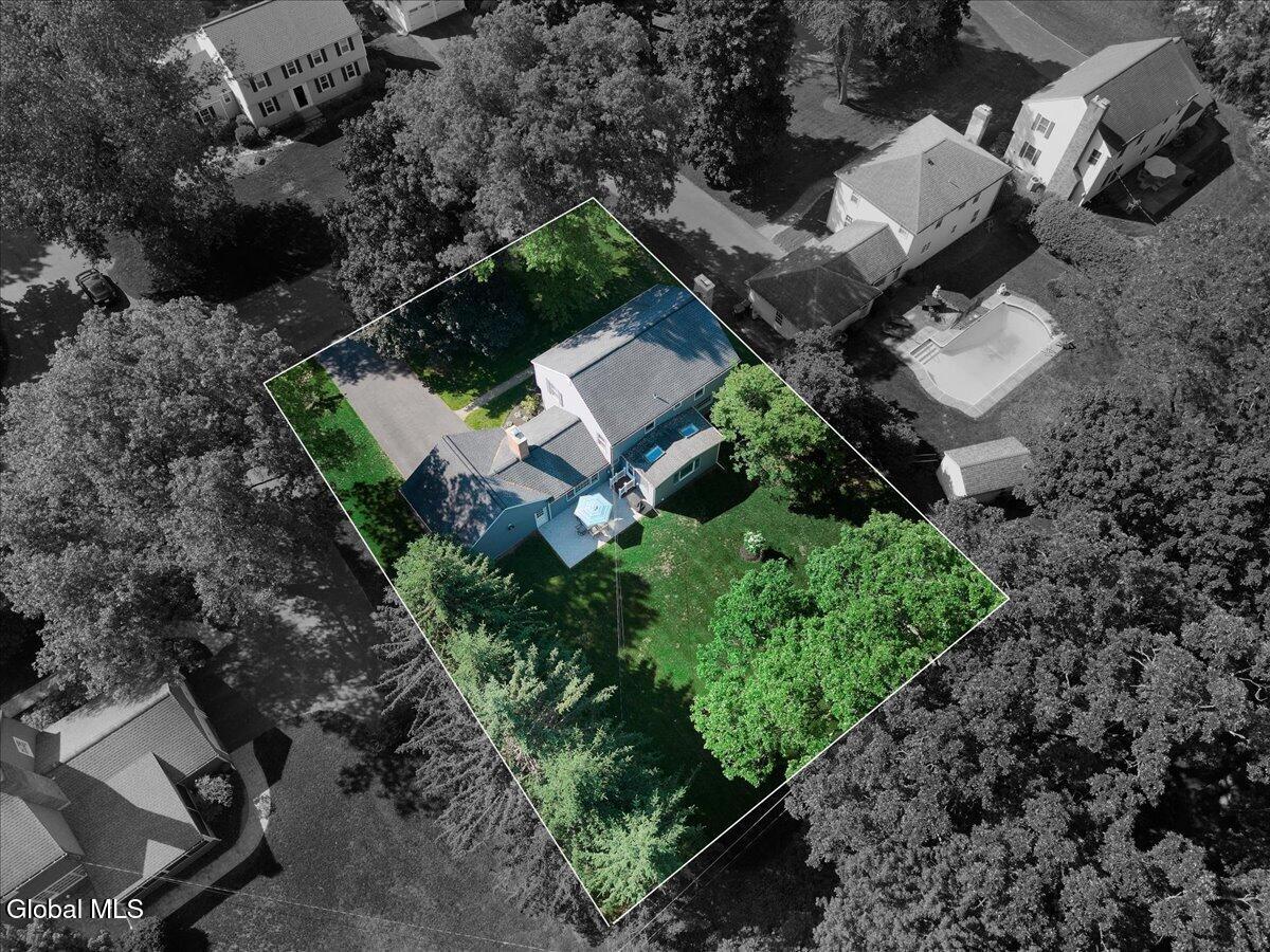 16 Longwood Drive Delmar NY 12054