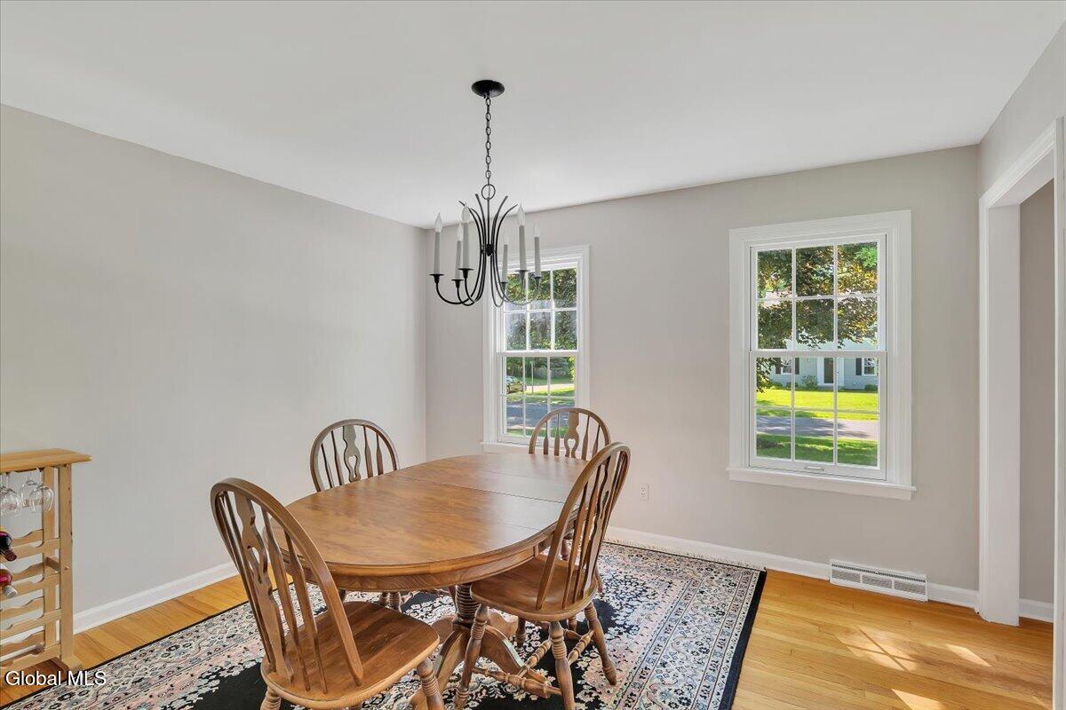 16 Longwood Drive Delmar NY 12054