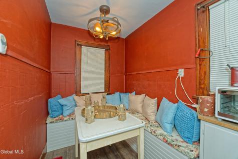 139 5th Avenue Gloversville NY 12078