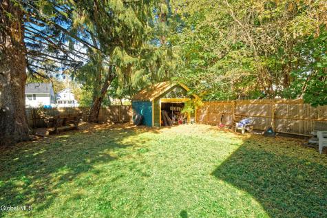 139 5th Avenue Gloversville NY 12078