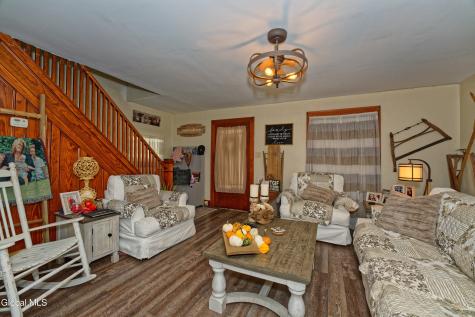 139 5th Avenue Gloversville NY 12078