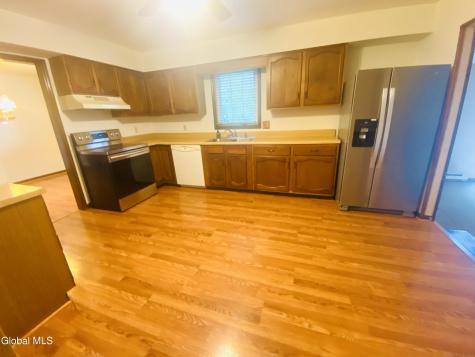 606 Tedesco Court Guilderland NY 12303