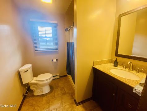 606 Tedesco Court Guilderland NY 12303