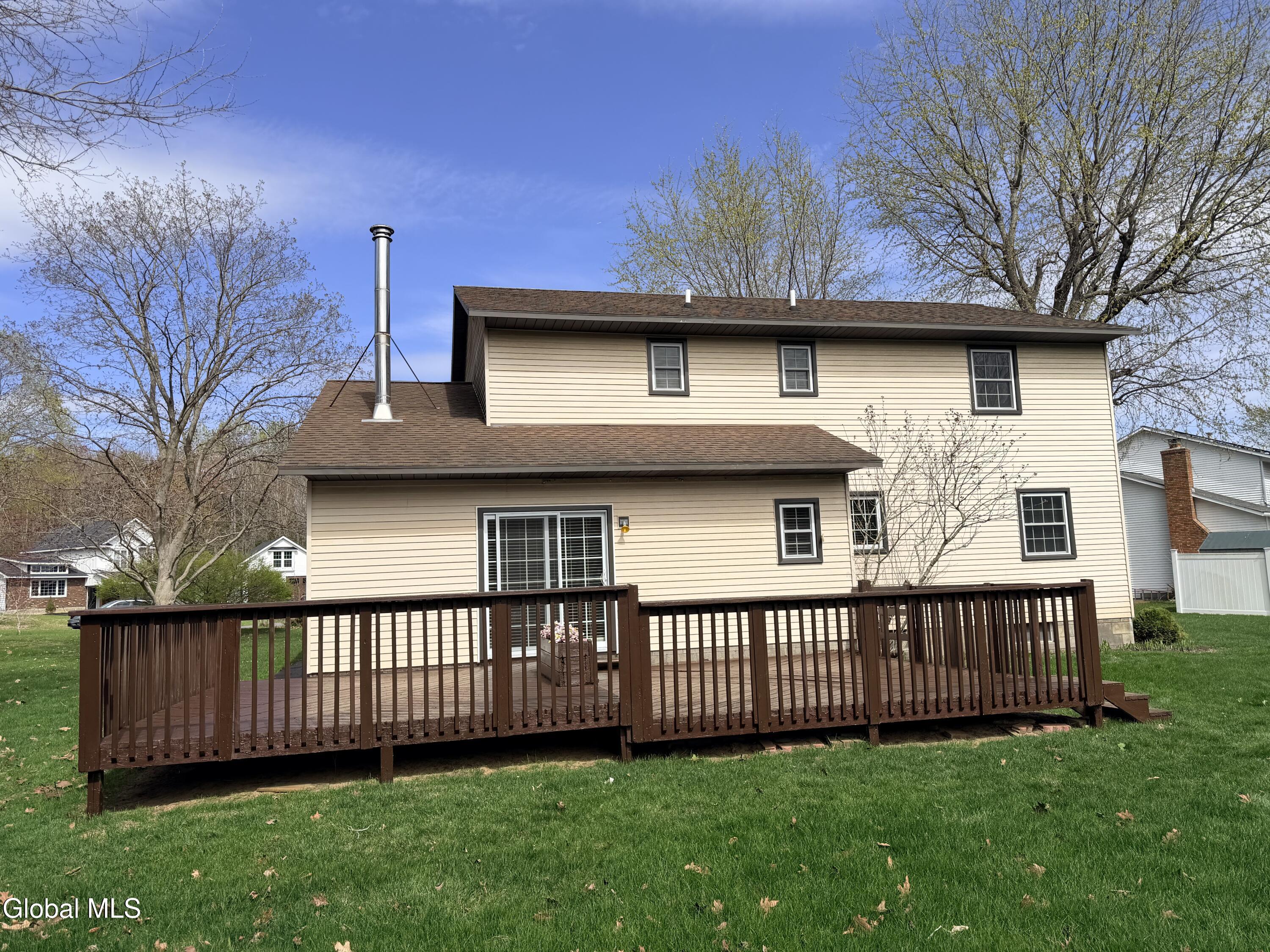 606 Tedesco Court Guilderland NY 12303