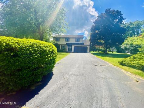 606 Tedesco Court Guilderland NY 12303