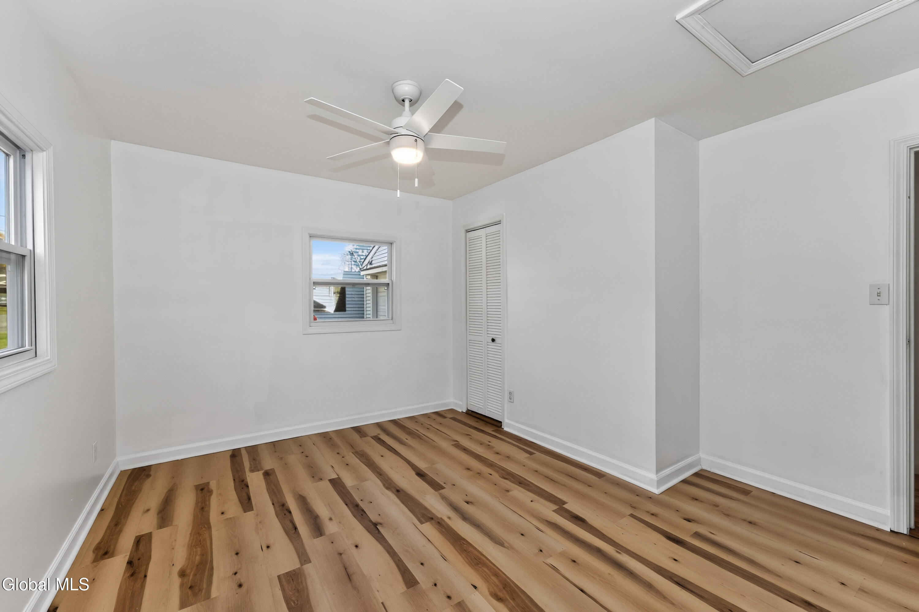 10 Harriet Street Colonie NY 12205