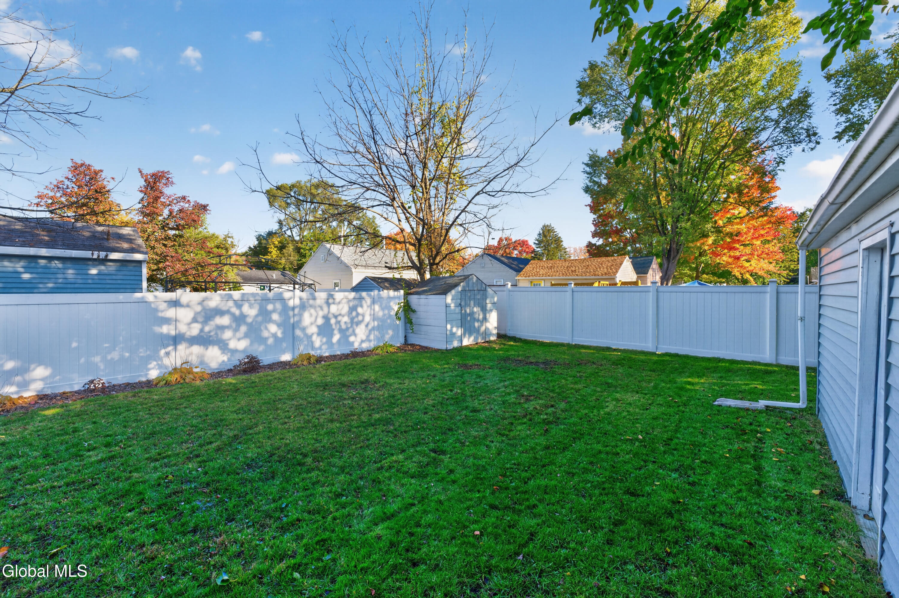 10 Harriet Street Colonie NY 12205